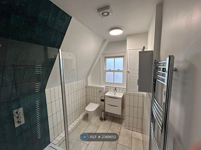 1 Bedroom Flat To Rent In Vereker Road, London, W14