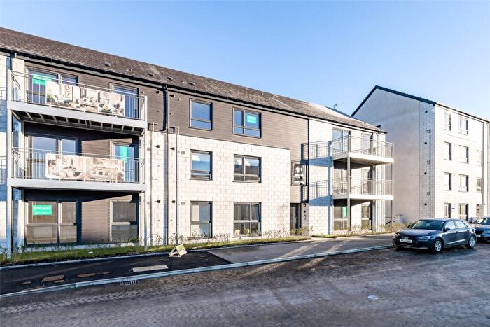 2 Bedroom Flat To Rent In Mill Park, Bucksburn, Aberdeen, AB21