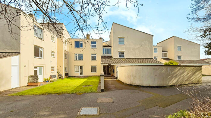 1 Bedroom Flat For Sale In Flat, Oak Court, Pinkhams Twist, Bristol, BS14