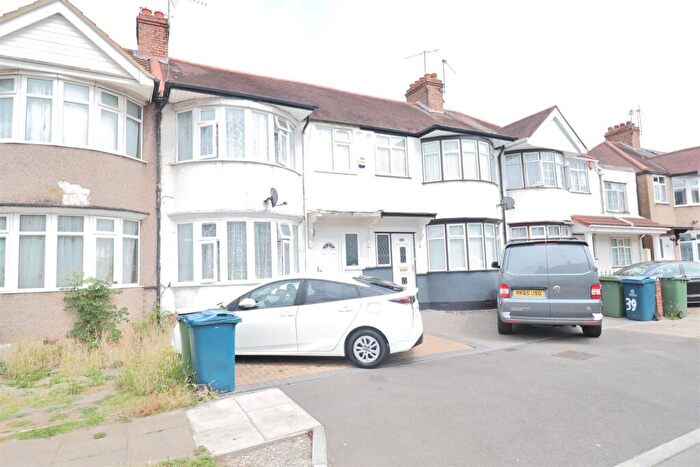 3 Bedroom Terraced House For Sale In Eastcote Avenue, Harrow, HA2