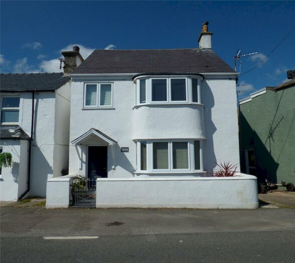 5 Bedroom Detached House For Sale In Four Mile Bridge, Holyhead, Sir Ynys Mon, LL65