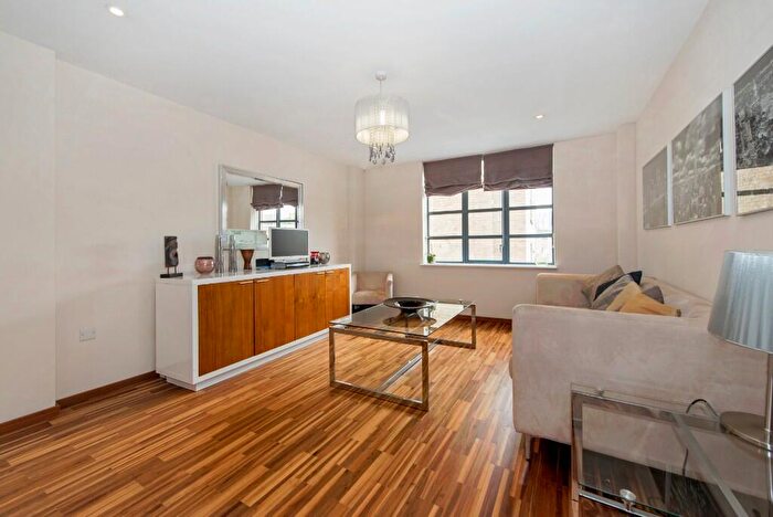 2 Bedroom Flat To Rent In Westland Place, London, N1