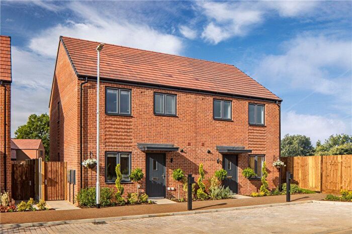 2 Bedroom Semi-Detached House For Sale In Nuthatch Road, Woking, Surrey, GU22