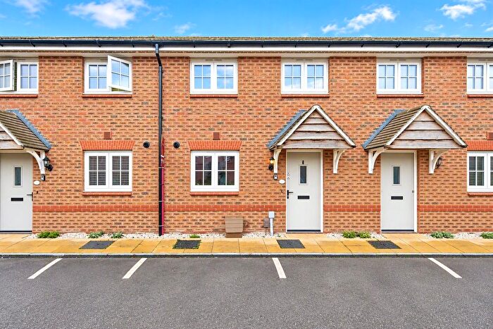 2 Bedroom Terraced House For Sale In Hadrian Way, Nuneaton, Warwickshire, CV11