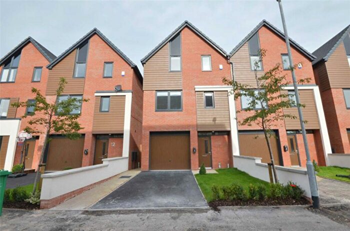 4 Bedroom Semi-Detached House To Rent In The Broom, West Didsbury, Christie Way, Manchester, M21