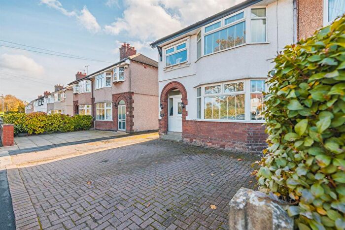 3 Bedroom Semi-Detached House For Sale In Heath Road, Wirral, CH63