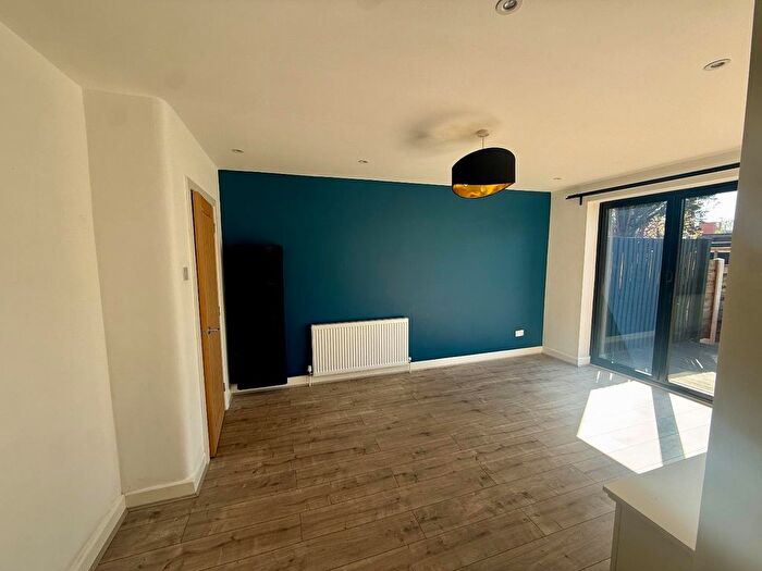 3 Bedroom End Terrace House To Rent In Longhey Road, Wythenshawe, Manchester, M22