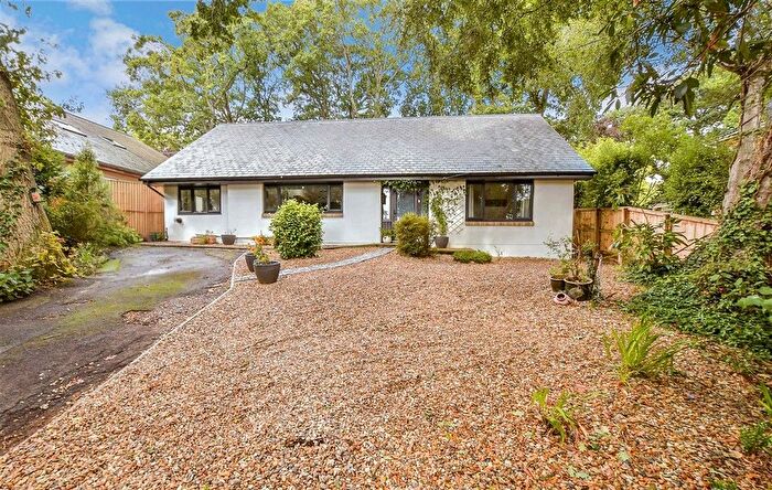3 Bedroom Detached Bungalow For Sale In Youngwoods Way, Alverstone Garden Village, Isle Of Wight, PO36