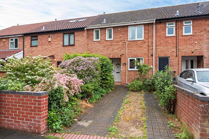 3 Bedroom Terraced House For Sale In Fiddlewood Road, Catton, NR6