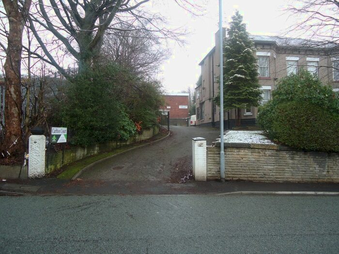 1 Bedroom Flat To Rent In Kersal Road, Prestwich, Manchester, M25