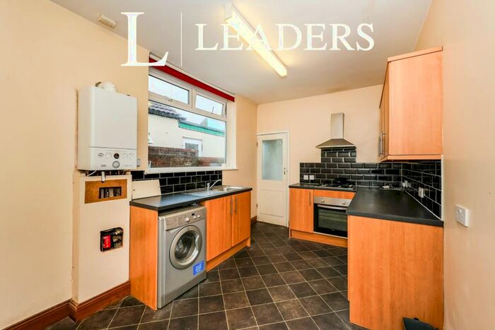 2 Bedroom Terraced House To Rent In Liverpool Road, PO1