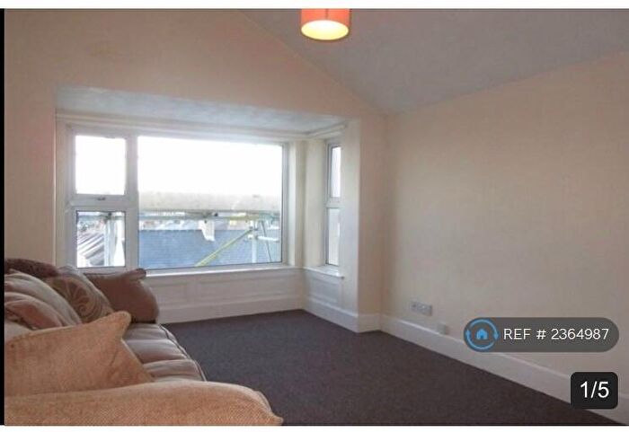 1 Bedroom Flat To Rent In Seaton Court, Plymouth, PL4