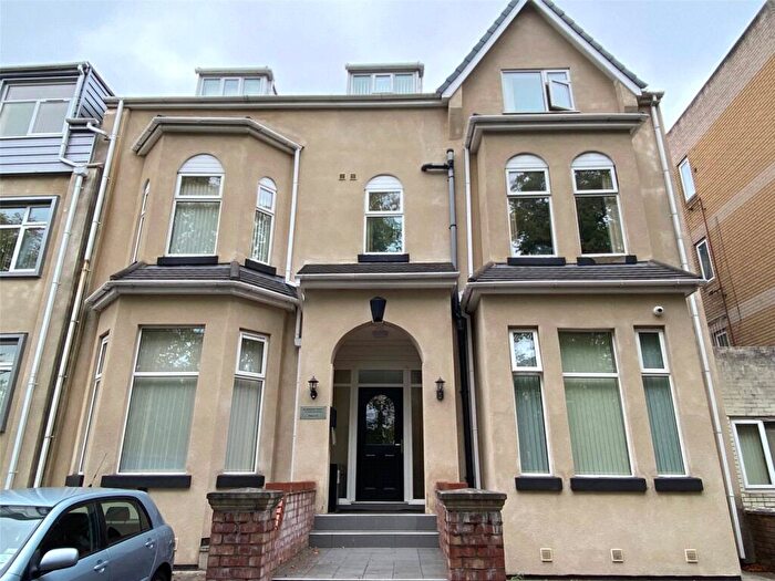 1 Bedroom Apartment To Rent In Wilbraham Court, - Wilbraham Road, Fallowfield, Manchester, M14