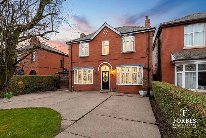 3 Bedroom Detached House For Sale In Leyland Road, Penwortham, Preston, PR1