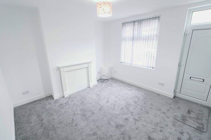 3 Bedroom Terraced House To Rent In Willington Street, Nuneaton, CV11