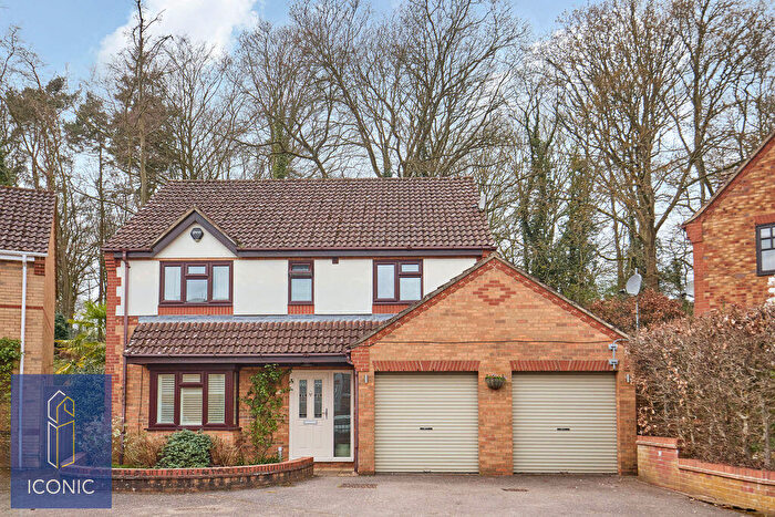 4 Bedroom Detached House For Sale In Shakespeare Way, Taverham, Norwich, NR8