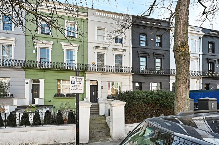 4 Bedroom Terraced House For Sale In Westbourne Grove, London, W11