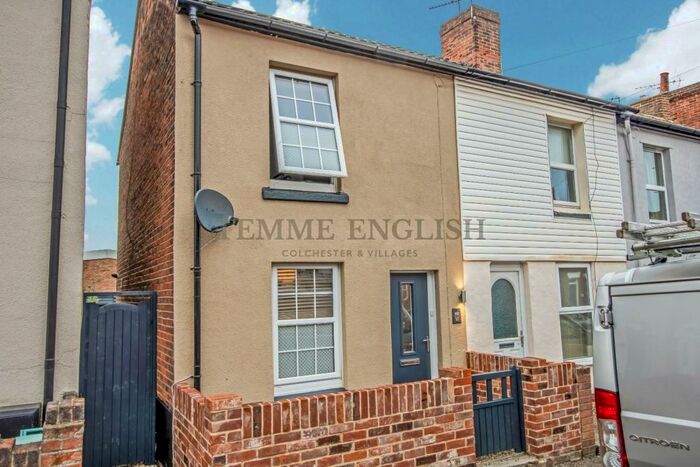 2 Bedroom End Of Terrace House To Rent In Kendall Road, Colchester, CO1