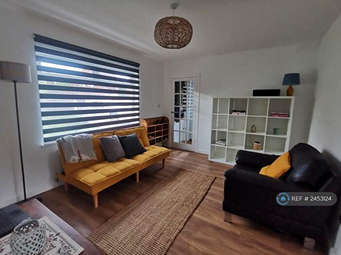 3 Bedroom End Of Terrace House To Rent In Sherborne Road, Nottingham, NG8