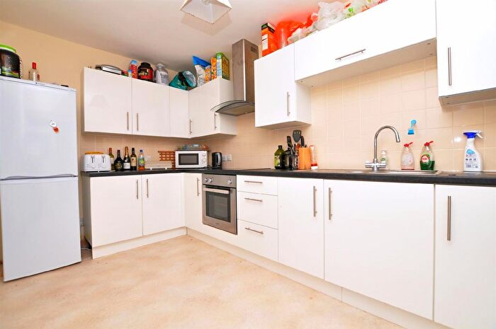 4 Bedroom Property To Rent In Trendlewood Park, Bristol, BS16