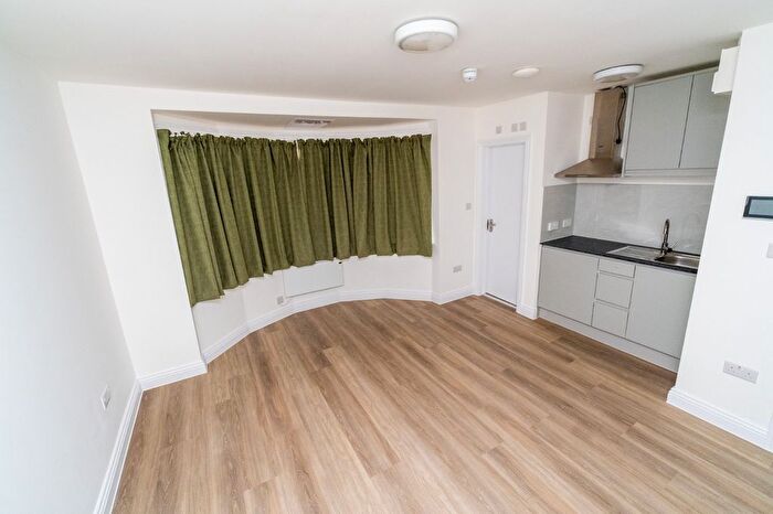 Studio To Rent In Stag Lane, Edgware, HA8