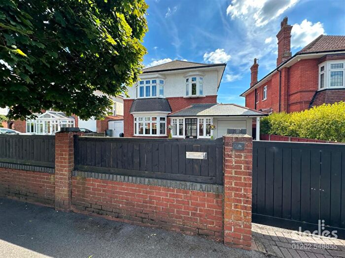 4 Bedroom Detached House For Sale In St. Lukes Road, Bournemouth, BH3