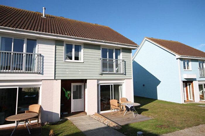 3 Bedroom Semi-Detached House For Sale In Yarmouth, Isle Of Wight, PO41