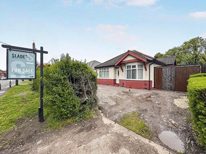 2 Bedroom Bungalow For Sale In Marsh Lane, Fordhouses, Wolverhampton, WV10