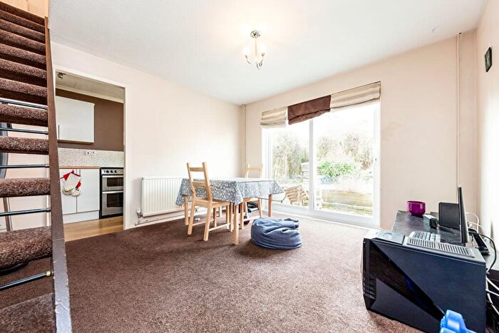 1 Bedroom Terraced House To Rent In Coleridge Close, Hitchin, Hertfordshire, SG4