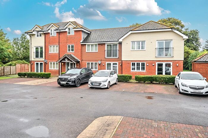 1 Bedroom Flat For Sale In Hambledon Road, Waterlooville, PO7