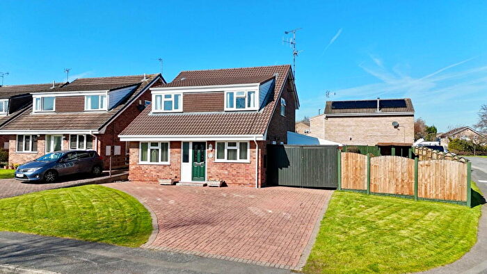 4 Bedroom Detached House For Sale In Wharfedale Close, Allestree, Derby, DE22