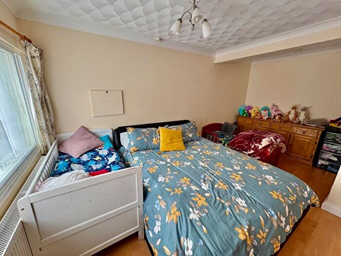 2 Bedroom Detached Bungalow For Sale In Benyon Grove, Peterborough, Cambridgeshire, PE2
