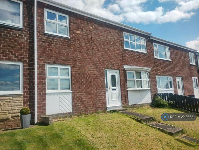 3 Bedroom Terraced House To Rent In Dale View, Crook, DL15