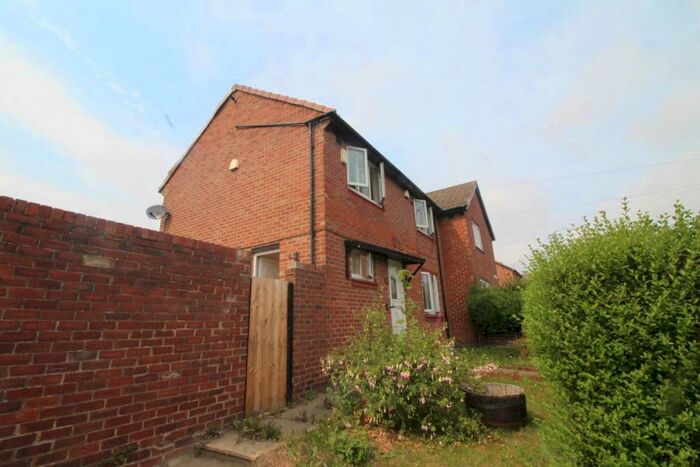 3 Bedroom Semi-Detached House To Rent In Shakespeare Street, Sunderland, SR5