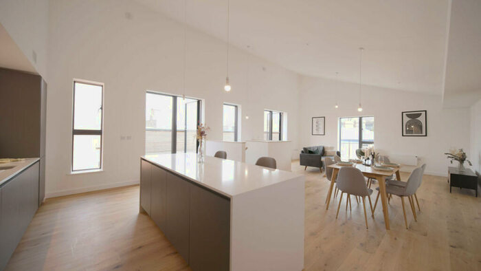 3 Bedroom Apartment To Rent In Island Passage, Kelham Island, S3