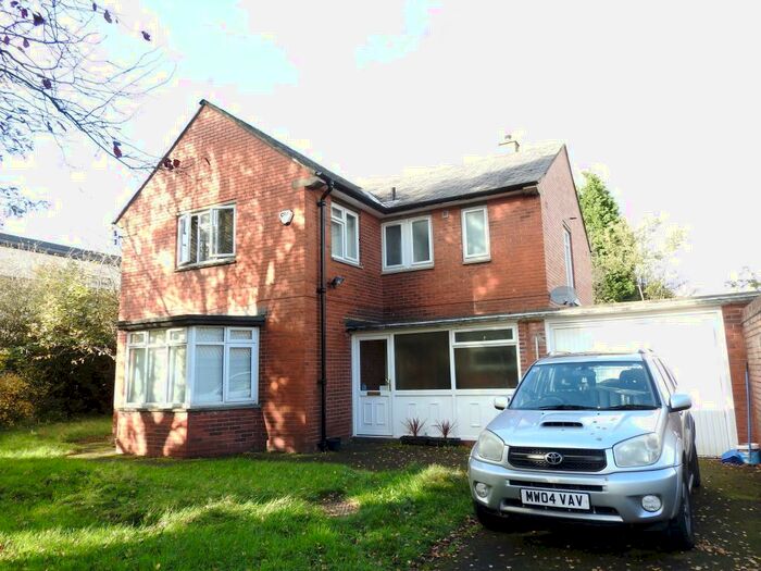 4 Bedroom House To Rent In St Andrews Rectory, Merton Drive, Droylsden, M43