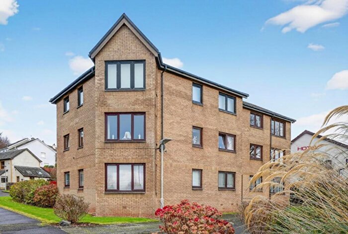 2 Bedroom Flat For Sale In Woodbank Gardens, Largs, KA30