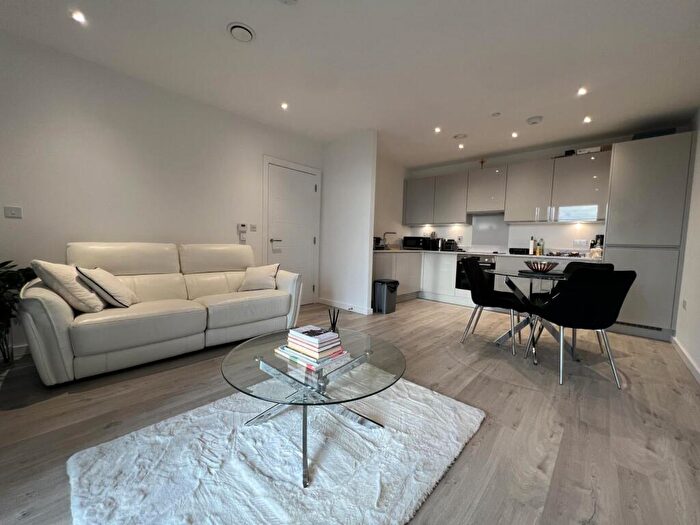 2 Bedroom Apartment To Rent In Cargo House, Galleons Reach, London, E16