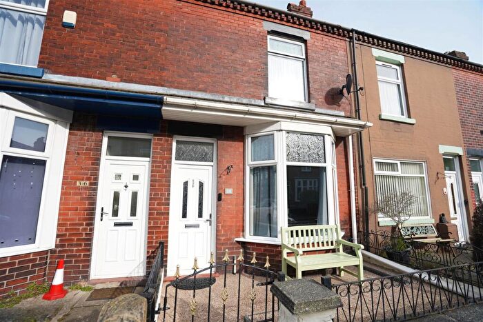2 Bedroom Terraced House For Sale In Mary St East, Horwich, Bolton, BL6