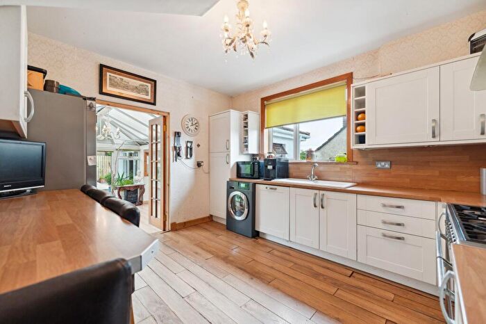 5 Bedroom Detached House For Sale In Cairnhill Road, Bearsden, G61