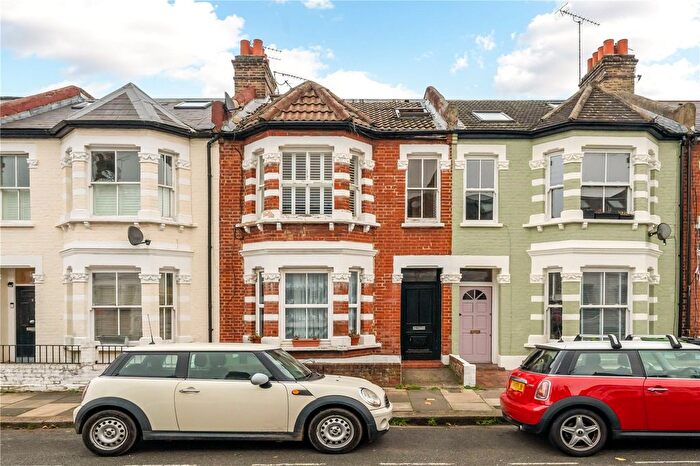 2 Bedroom Maisonette To Rent In Firth Gardens, London, SW6