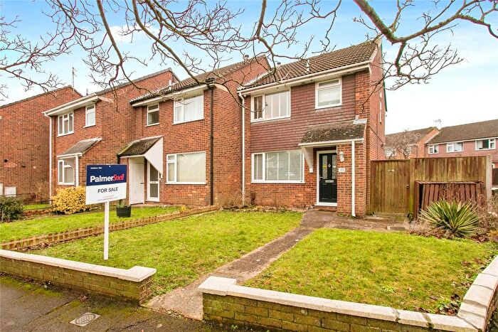 3 Bedroom End Of Terrace House For Sale In Culliford Crescent, Poole, BH17