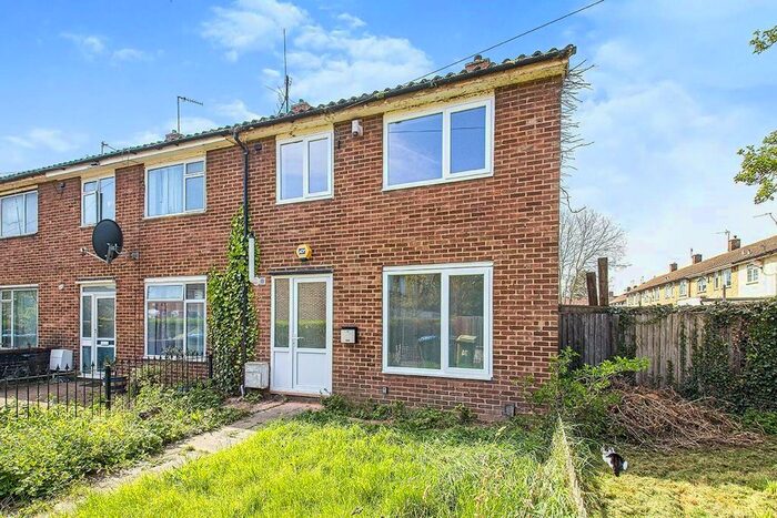 3 Bedroom Terraced House To Rent In Mottisfont Road, London, SE2