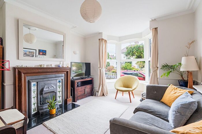 4 Bedroom Terraced House For Sale In Crimicar Lane, Sheffield, S10
