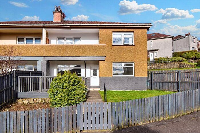 2 Bedroom Flat To Rent In Low Craigends, Kilsyth, G65
