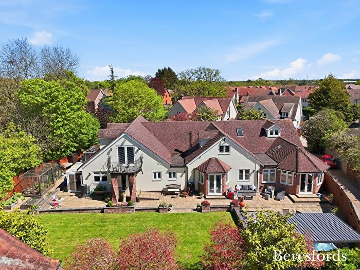 6 Bedroom Detached House For Sale In London Road, Great Notley, CM77