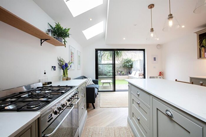 5 Bedroom Terraced House For Sale In Pennethorne Road, Peckham, SE15