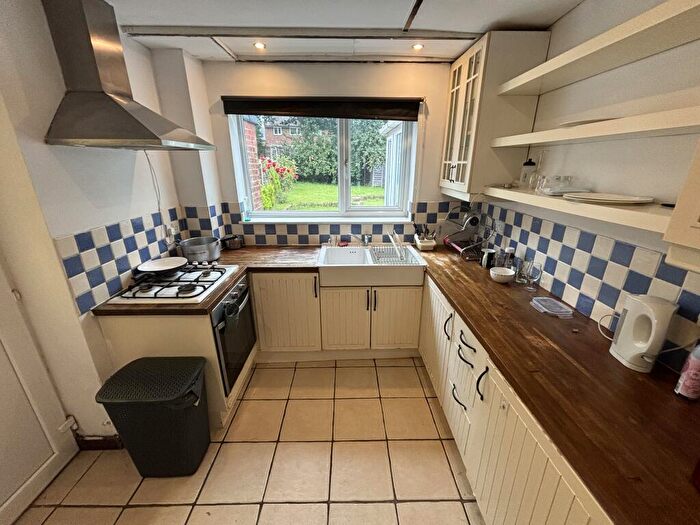 2 Bedroom House To Rent In Ferncliffe Road, Birmingham, B17