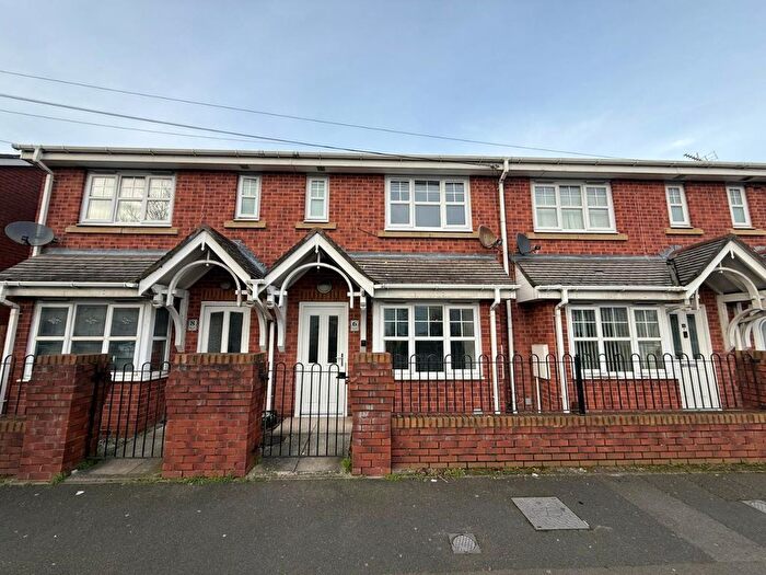 3 Bedroom Terraced House To Rent In Hoylake Road, Birkenhead, CH41