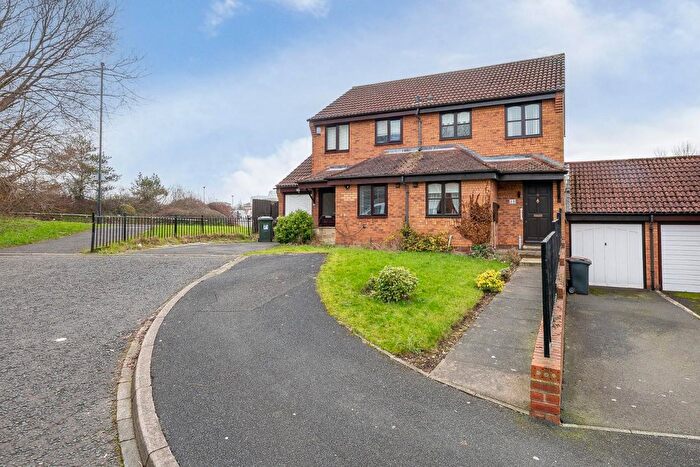 2 Bedroom Semi Detached House For Sale In Mount Close, Killingworth, NE12